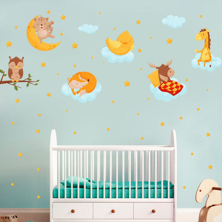 Маленькі наклейки з тваринами в дитячу кімнату