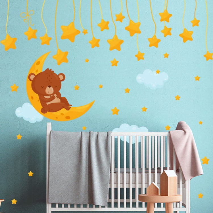 Наклейка ведмедика з зірками в дитячу кімнату