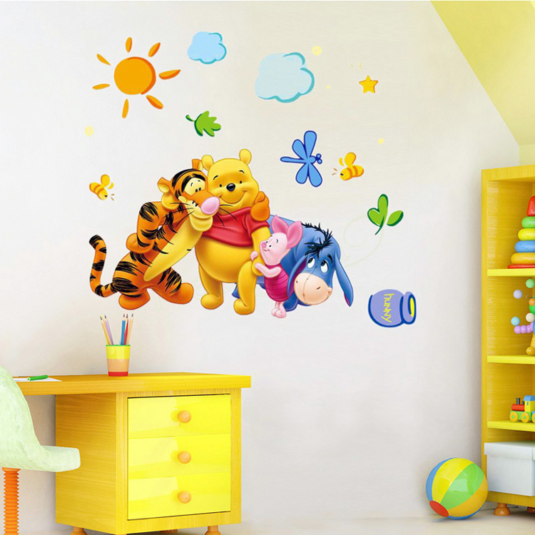 Наклейка на стену Винни Пух