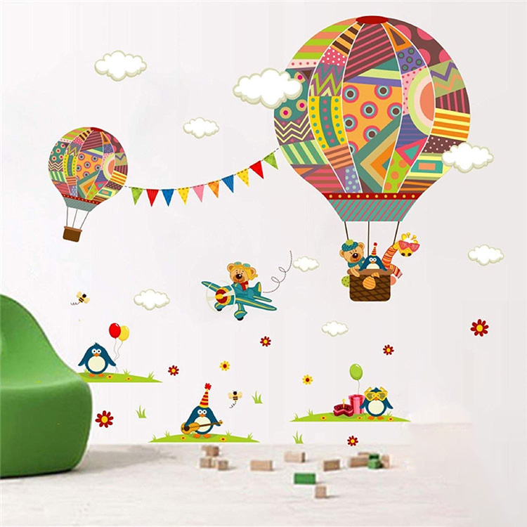 Наклейка повітряна куля для дітей