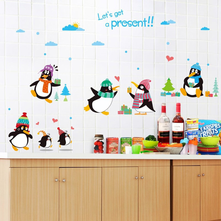Наклейки пингвинов на холодильник