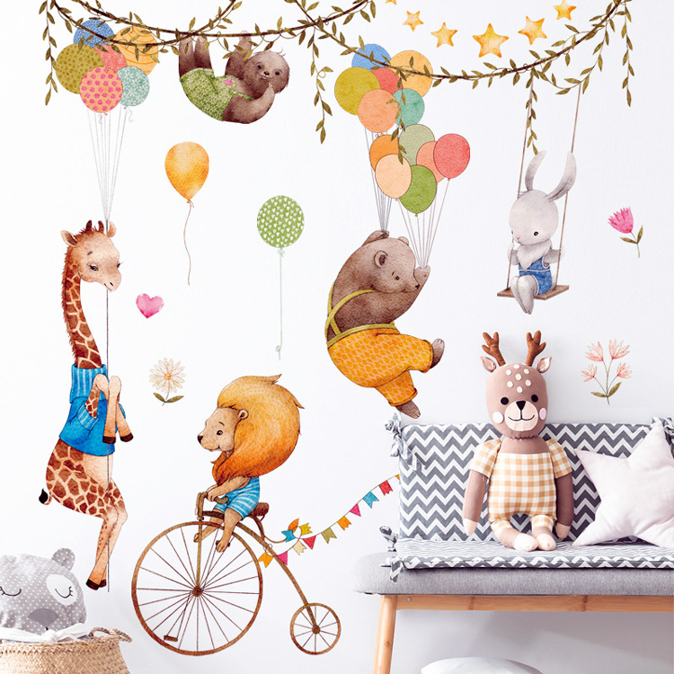 Вінілові наклейки тварин з кульками